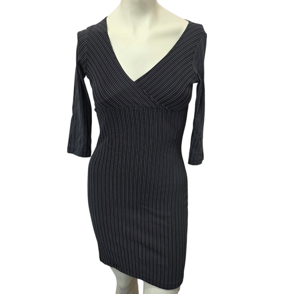 Silver Gate Black Pinstripe Sheath Dress Large V Neck 3/4 Sleeve USA Stretch